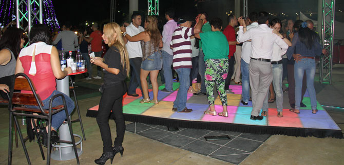 Carpa Bar Blanco: rumba con seguridad en el coraz�n de Cali