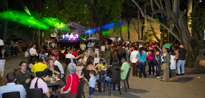 Circuito navide�o de Cali despierta admiraci�n de nacionales y extranjeros