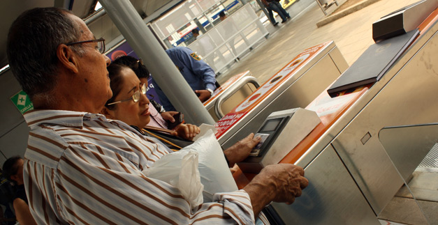 Terminal Ca�averalejo tendr� validadores y torniquetes para controlar venta de pasajes