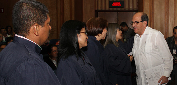 Compartir al Maestro exalta a docente de Instituci�n Educativa Oficial de Cali