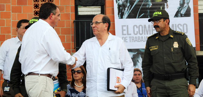 Baj�n de homicidios en 2014 afianza compromiso del Gobierno Nacional de apoyar a Cali