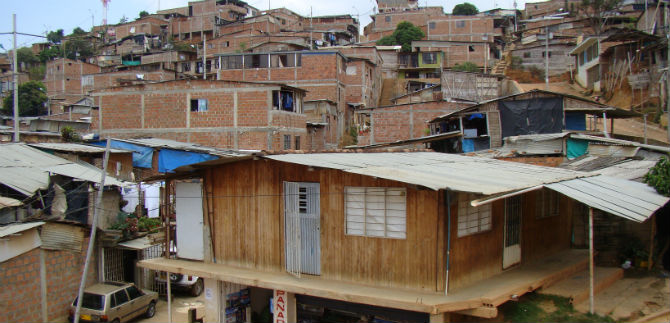 Emcali verifica condiciones en terreno, antes de iniciar regulaci�n de redes de energ�a