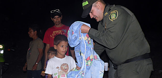 Chocolatada en pro de la solidaridad se brind� en el jarill�n de la comuna 15