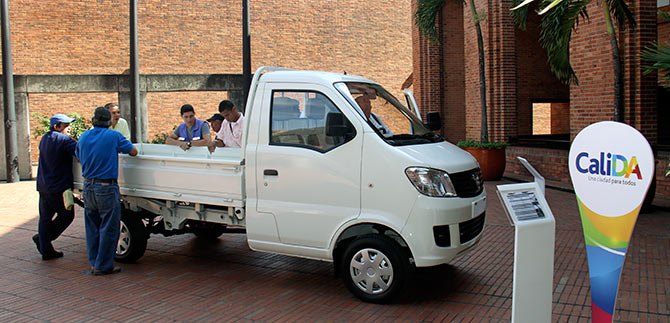 En total, Tr�nsito de Cali invertir� $7000 millones en sustituci�n de carretillas