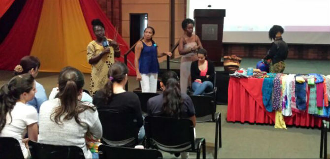 Con apoyo de la academia, cultura africana mostr� su colorido y sabor en Cali