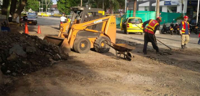 El  Plan Bacheo est� por toda la ciudad, Secretar�a de Infraestructura interviene nuevas v�as