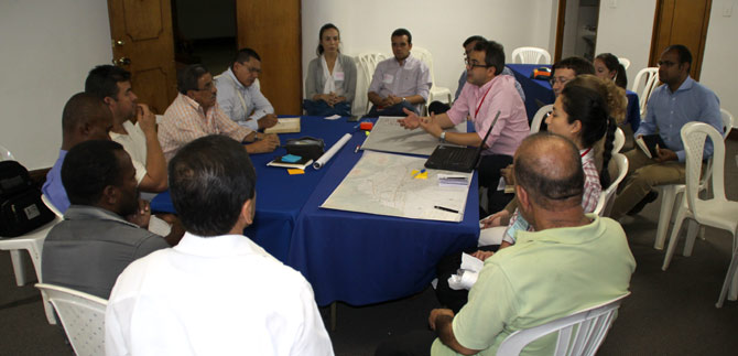 Consultora internacional dar� resultados de planeaci�n participativa en Navarro