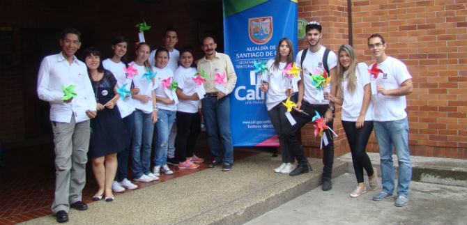 Certifican a estudiantes de la Aut�noma por formular campa�a de inclusi�n social