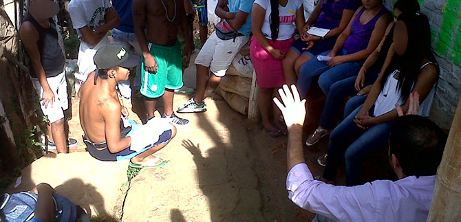 Asesor�a de Paz se le mide al parche la oficina