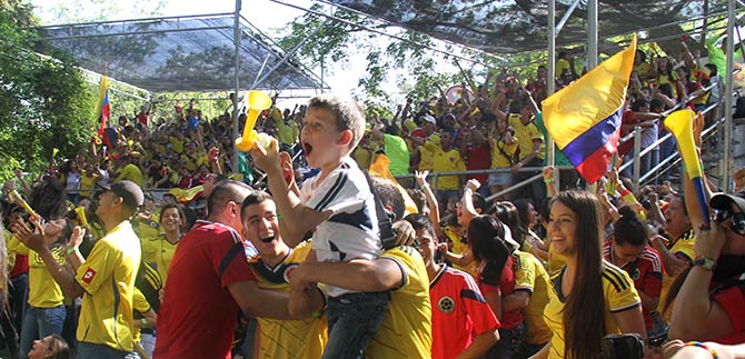 Desde consejo radial, Alcalde llama al buen comportamiento ciudadano para este viernes
