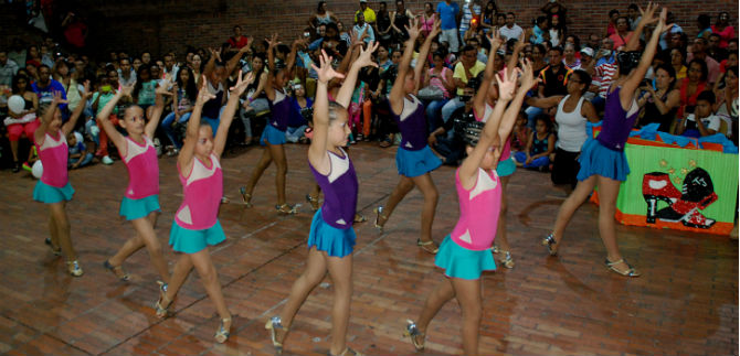 Clausura del programa de Formaci�n Integral a los Semilleros de las Escuelas de Salsa