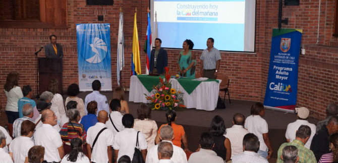Cali pas� de atender 12.046 adultos mayores en 2012 a 35.433 hoy
