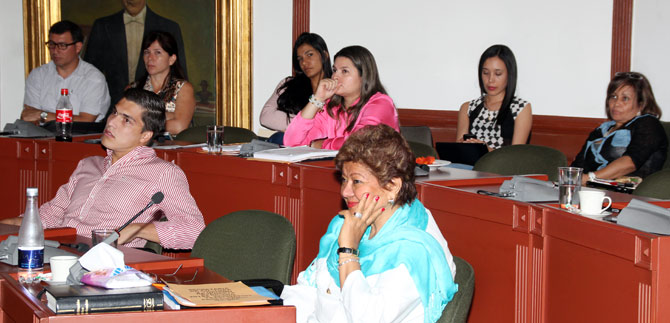 Proyecto de Presupuesto recibe primer debate la noche de este mi�rcoles