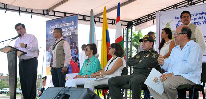 Planes contra el delito e inversi�n social dan m�s seguridad a cale�os: Alcalde Guerrero