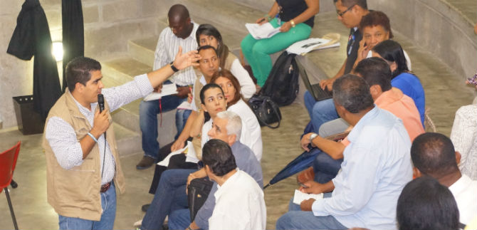 Certifican a l�deres de la Red de Buen Trato de la comuna 7