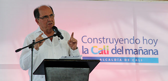 Levantar el veto brit�nico a viajeros hacia Cali motiva inversi�n extranjera: Alcalde