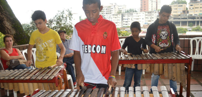 Clausura de El Petronito en los cristales
