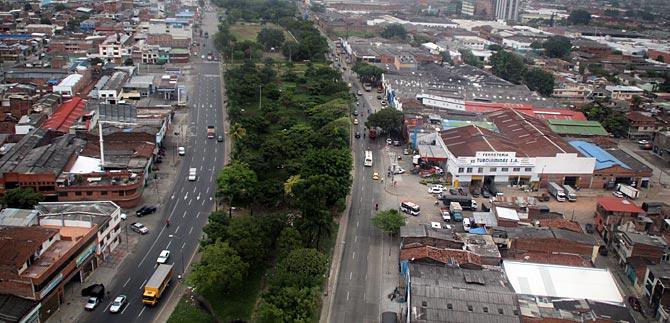 Con sobrevuelos, Tr�nsito eval�a estrategias para mejorar la movilidad