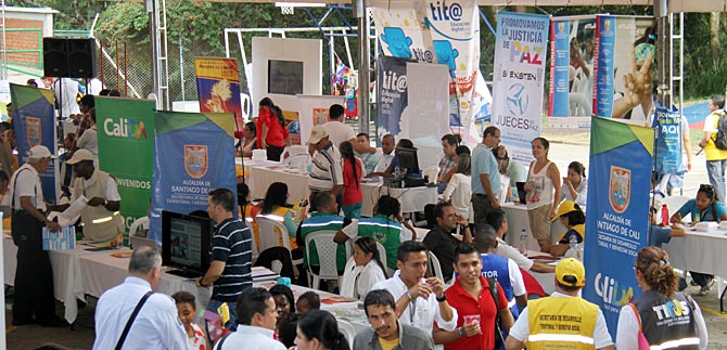 Habitantes de la comuna 18 tuvieron activa participaci�n en la Alcald�a en tu Barrio
