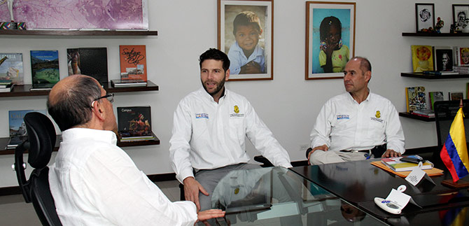 La Fundaci�n Rockefeller invertir� en sala de crisis e iniciativas sociales para Cali