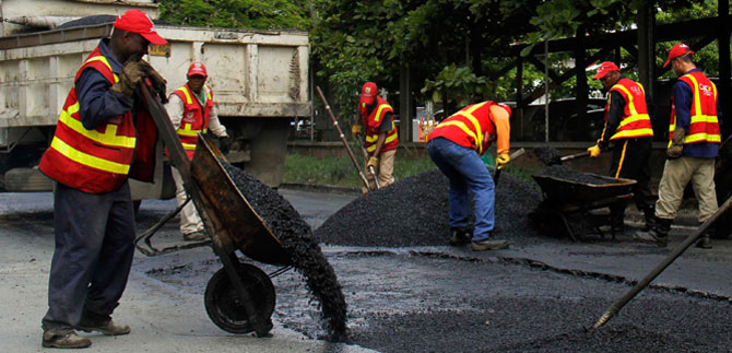 Obras por valorizaci�n continuar�n seg�n la agenda: Alcalde Guerrero Velasco