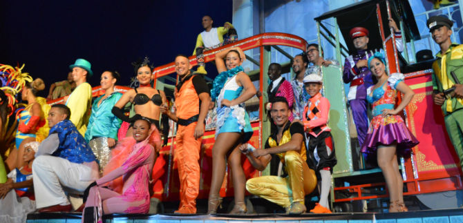 Con tributo al Tren del Pac�fico, Delirio estrena Vaiv�n, Sue�os de Vapor