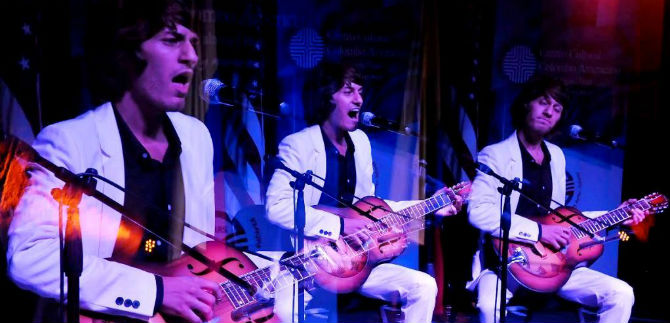 Concierto de blues con Wolf Ratz, en la Biblioteca del Centenario