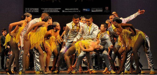 Conversatorios, en el tercer encuentro cultural colombo cubano en Cali, De Cuba traigo un cantar