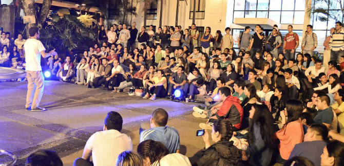 Progr�mese con los Cuenteros en El Tel�n