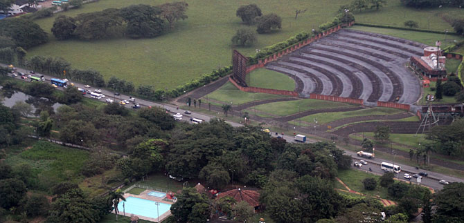 Secretar�a de Tr�nsito y l�deres buscan estrategias para mejorar movilidad en comuna 22