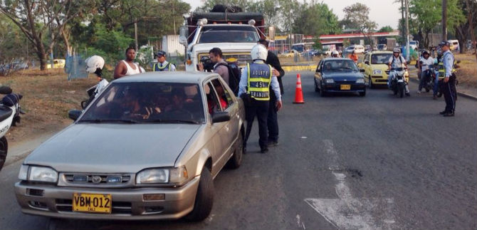 Controles al transporte informal se intensifican en Cali