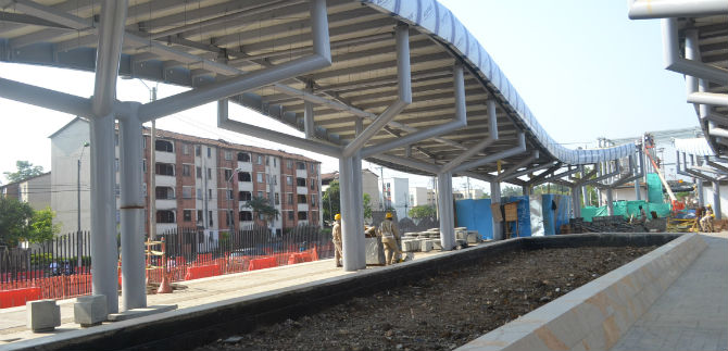 A un 72% de avance llega la construcci�n de la Terminal Paso de Comercio