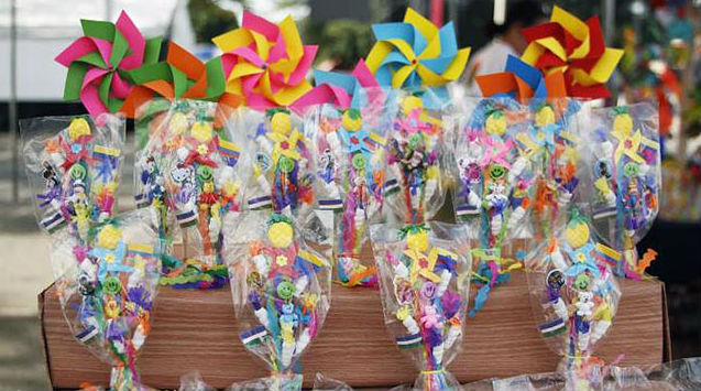 Participe en el dise�o del afiche de macetas