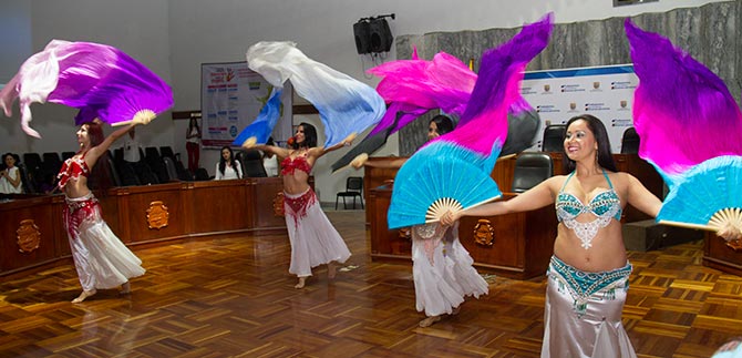 Talento y arte en la conmemoraci�n del D�a Internacional de la Mujer