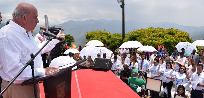 El horizonte del gobierno Armitage estar� marcado hacia el progreso