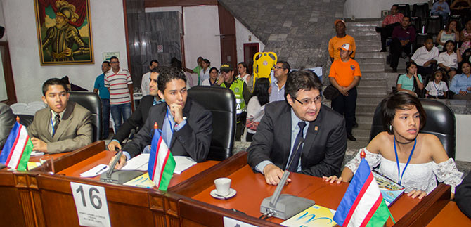 Concejalitos Estudiantiles realizaron sesi�n ordinaria