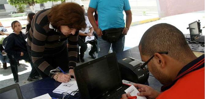 Jornada de cedulaci�n gratuita para adulto mayor