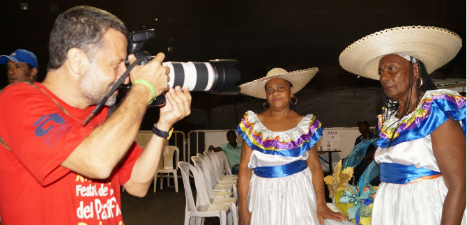 Los retratos del Petronio �lvarez, un proyecto que  cuenta historias  detr�s de  tarima
