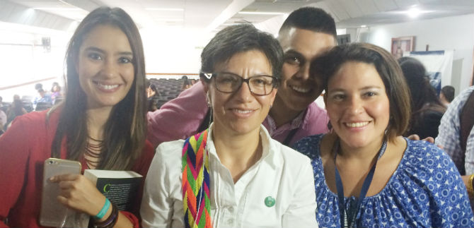 Alcalde, Senadora Claudia L�pez y ciudadanos cumplieron cita pedag�gica en Med�tele a la paz por Cali