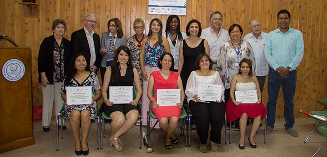 Cali cuenta con cinco discapacitadas visuales para detectar tempranamente c�ncer de mama