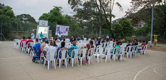J�venes de la ladera de Cali le apuestan a iniciativas productivas