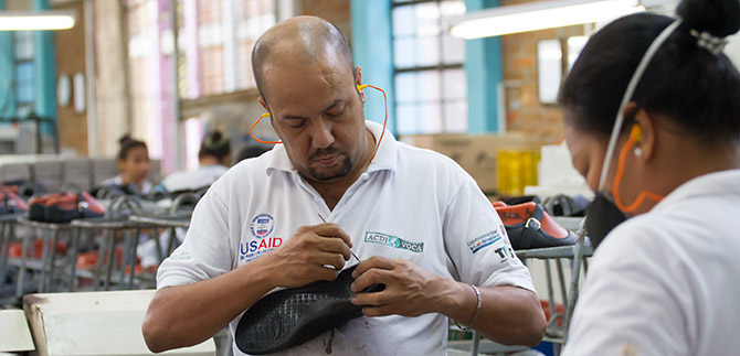 Vence plazo de cursos gratuitos para t�cnicos en calzado y mec�nica automotr�z