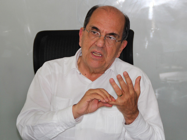 Alcalde insta a apoyar al campesinado en programas sociales y amigables con el ambiente