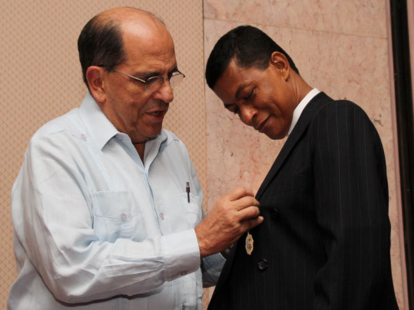 �Samaritanos de Calle, 15 a�os devolvi�ndoles la esperanza a los m�s necesitados�: Alcalde