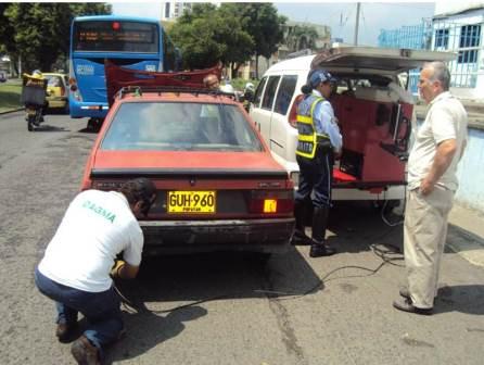 Veh�culos y canteras cercanas a Cali, entre los principales contaminantes del aire