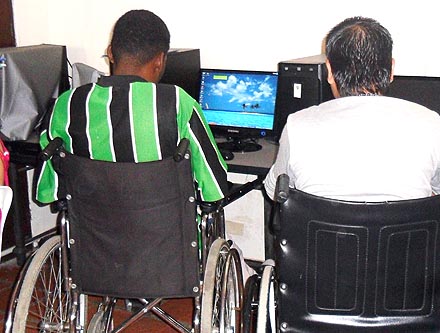 Capacitaci�n a afrodescendientes y personas con discapacidad de la Comuna 5