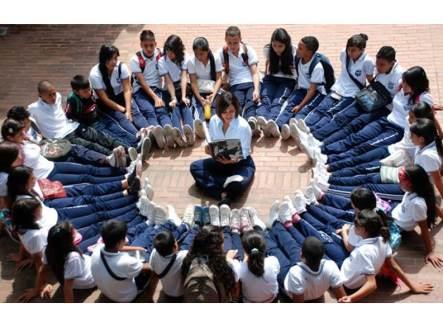 El Centro Cultural de Cali fue escenario de la Marat�n de Lectura por el D�a del Idioma