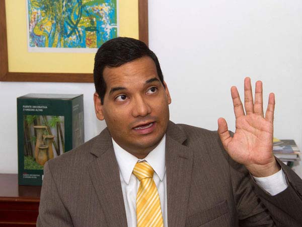 La Secretar�a de Educaci�n reafirma su compromiso de ampliar la cobertura educativa con calidad