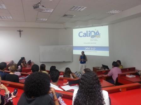 La comunidad estudiantil tiene voz en Metro Cali; la presidenta de la entidad particip� en foros universitarios