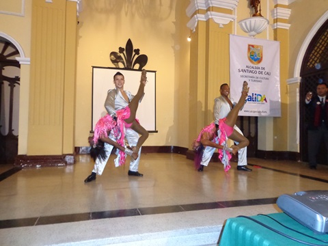 Empresarios peruanos est�n impresionados por los atractivos de Cali; gira promocional de la ciudad llega a Per�